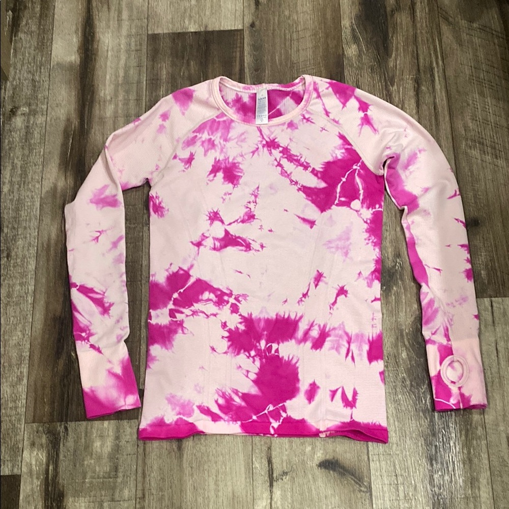 Ivivva by Lululemon girls swiftly long sleeve. Size 14